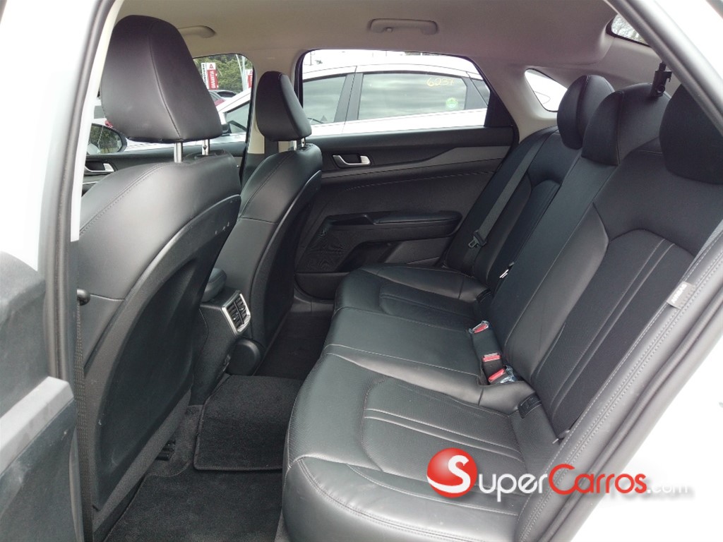2021 Kia K-5 — foto 6 / 10