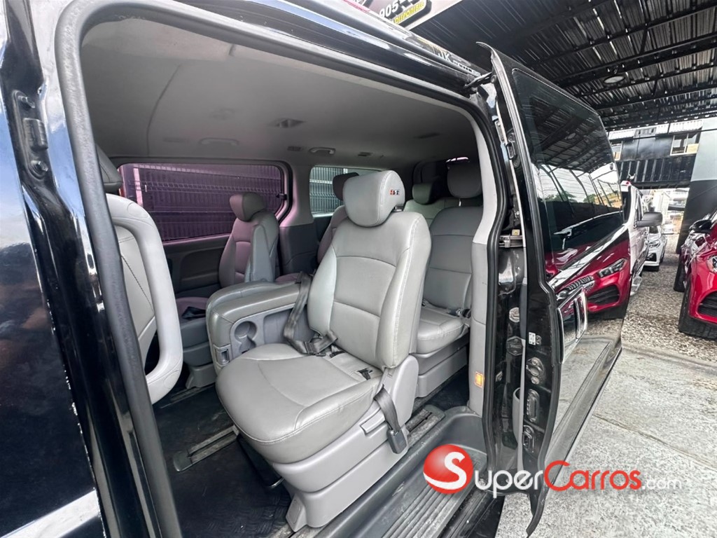2020 Hyundai Grand Starex — foto 8 / 11