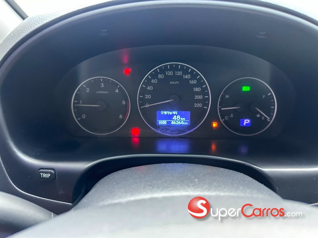 2020 Hyundai Grand Starex — foto 10 / 11