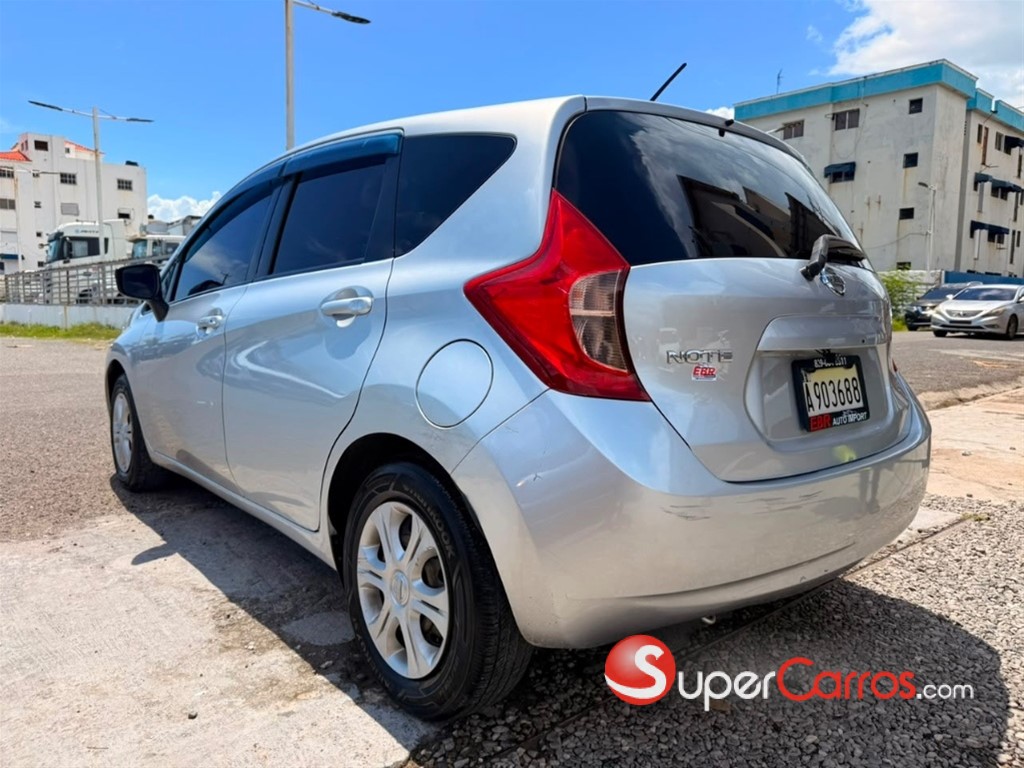 2015 Nissan Note — foto 6 / 10
