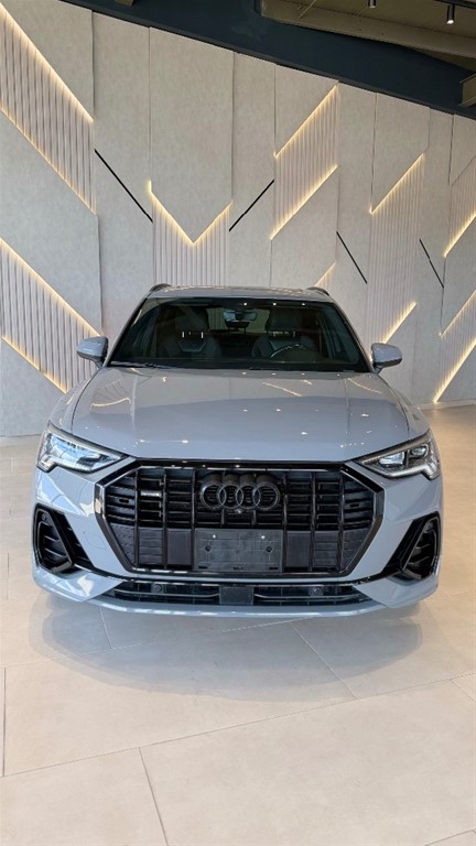 2021 Audi Q3 S Line — foto 4 / 12