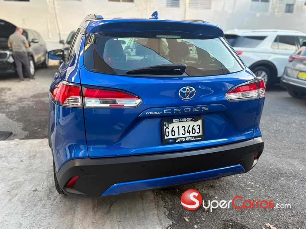 2023 Toyota Corolla Cross — foto 6 / 11