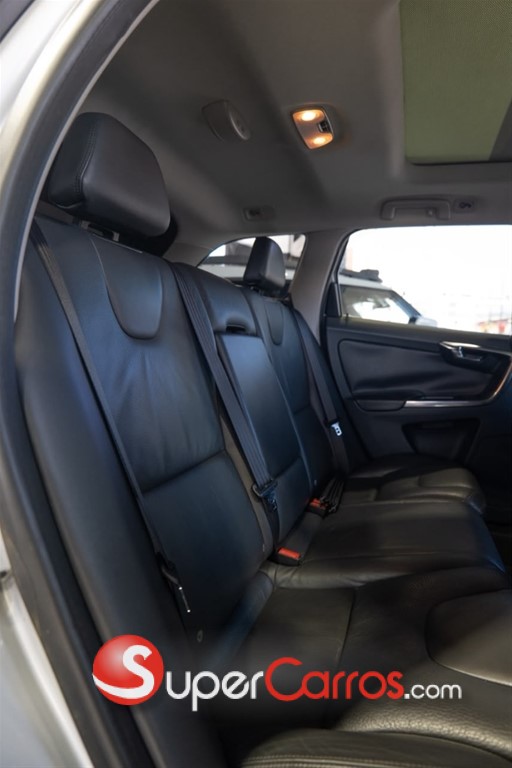 2014 Volvo XC60 T5 — foto 4 / 12