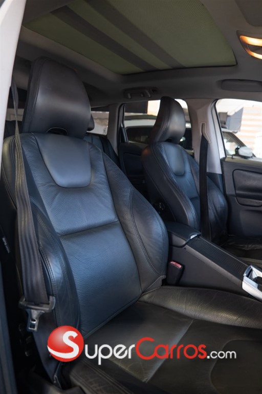 2014 Volvo XC60 T5 — foto 10 / 12