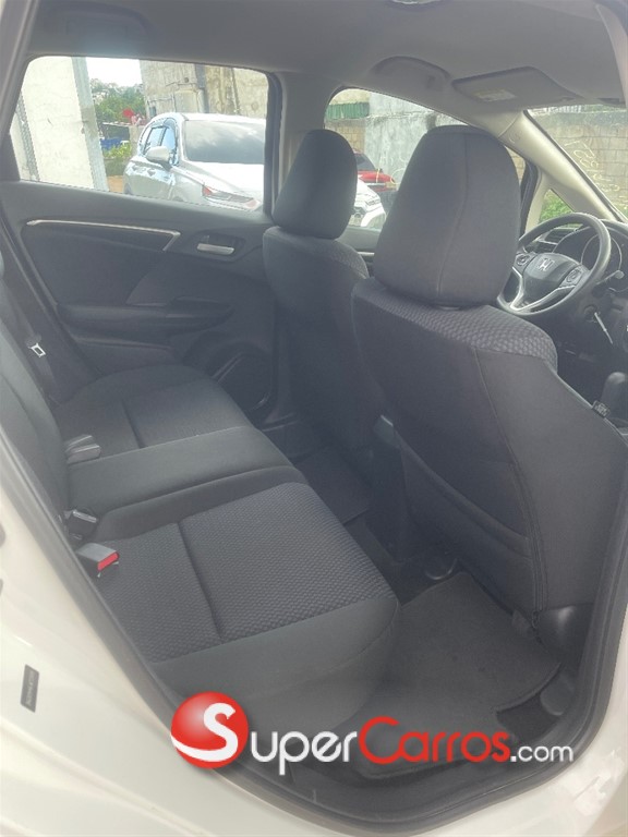 2020 Honda Fit LX — foto 11 / 12