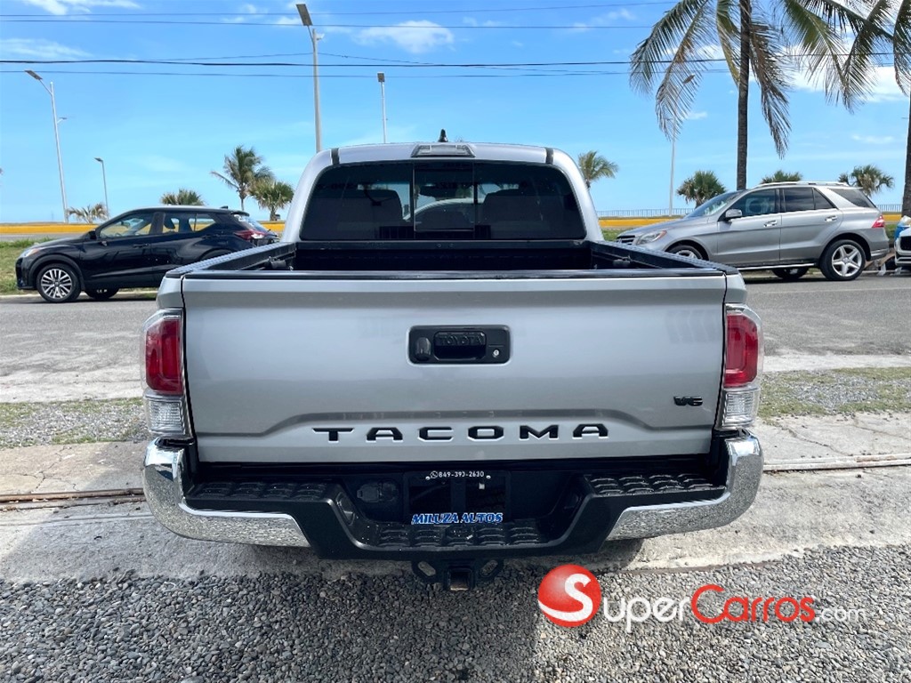 2022 Toyota Tacoma TRD OFF ROAD — foto 5 / 11