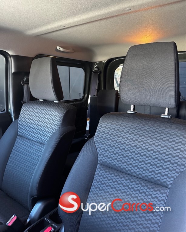 2026 Suzuki Jimny GLX — foto 7 / 7