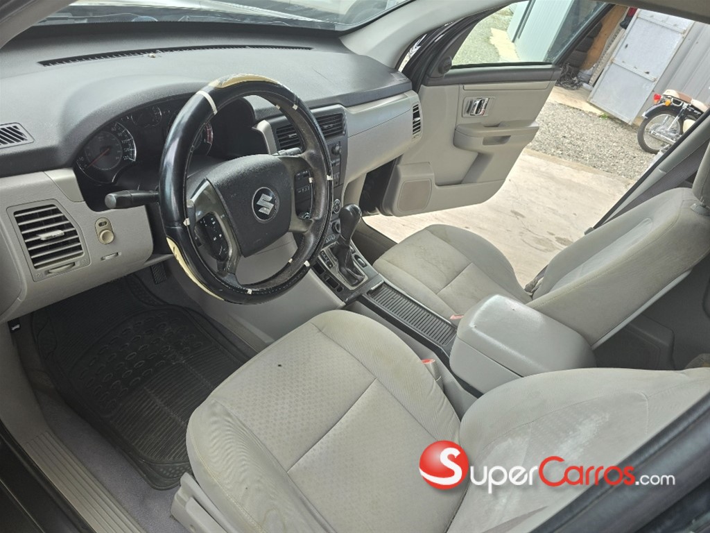 2007 Suzuki XL7 — foto 5 / 9