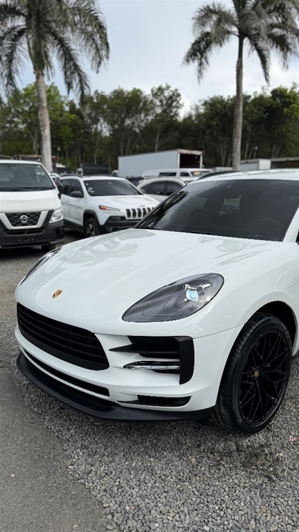 2020 Porsche Macan — foto 10 / 10