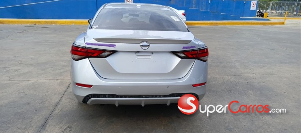 2021 Nissan Sentra SV — foto 4 / 12