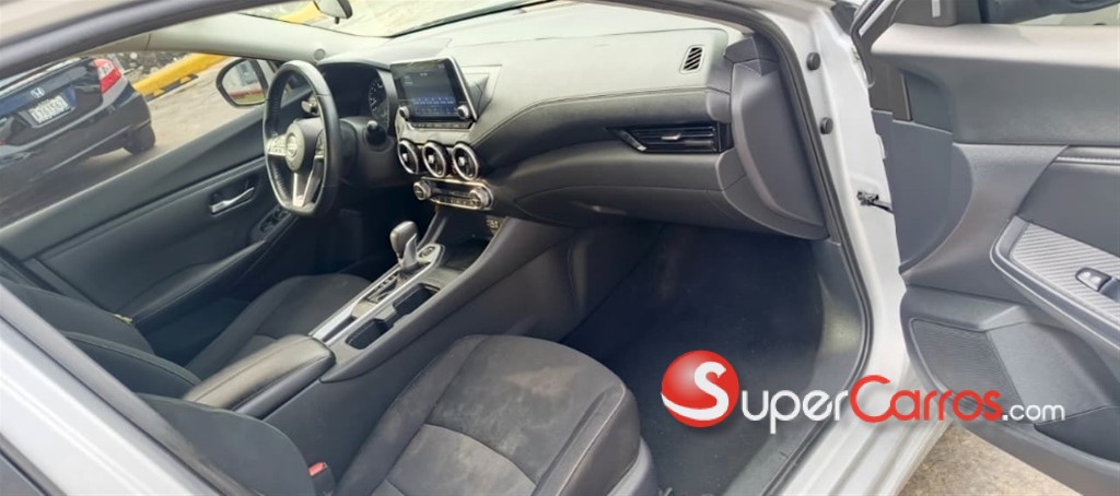 2021 Nissan Sentra SV — foto 12 / 12
