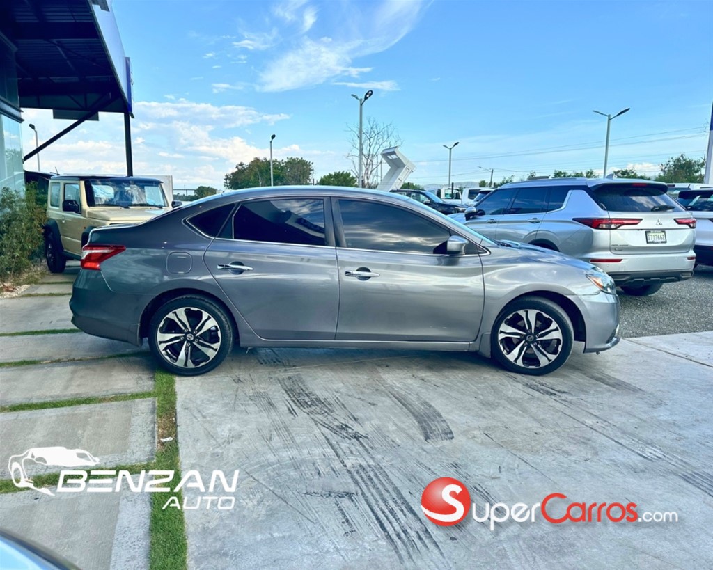 2019 Nissan Sentra S — foto 4 / 9