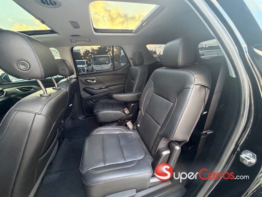 2020 Chevrolet Traverse LT — foto 8 / 12