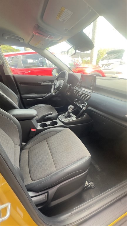 2021 Kia Seltos S — foto 8 / 12