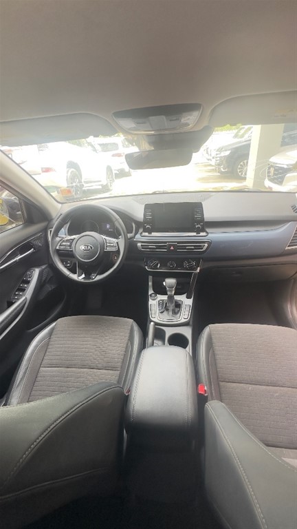 2021 Kia Seltos S — foto 9 / 12