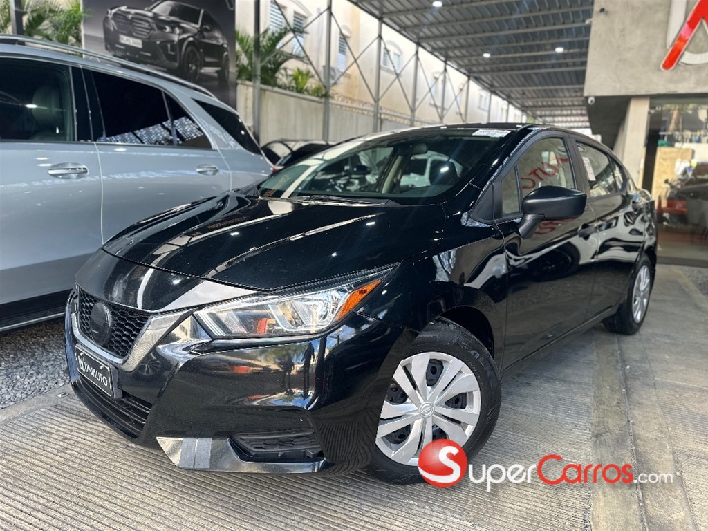 2021 Nissan Versa — foto 2 / 7