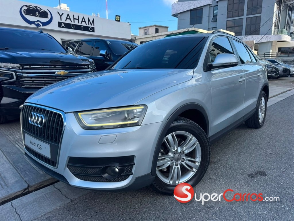 2014 Audi Q3 2.0 Quattro — foto 1 / 12