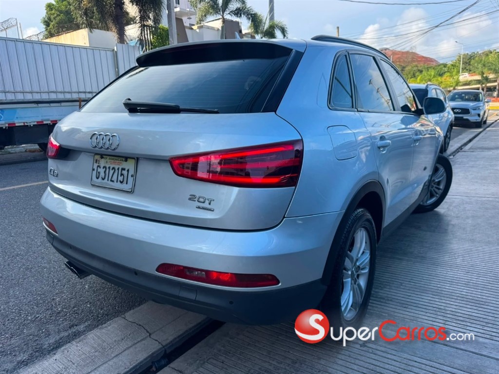 2014 Audi Q3 2.0 Quattro — foto 5 / 12