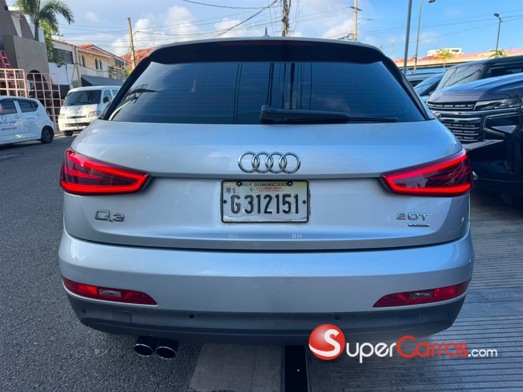 2014 Audi Q3 2.0 Quattro — foto 6 / 12