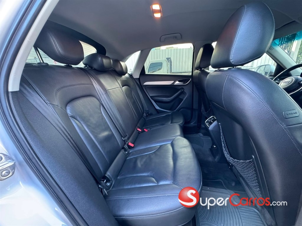2014 Audi Q3 2.0 Quattro — foto 10 / 12