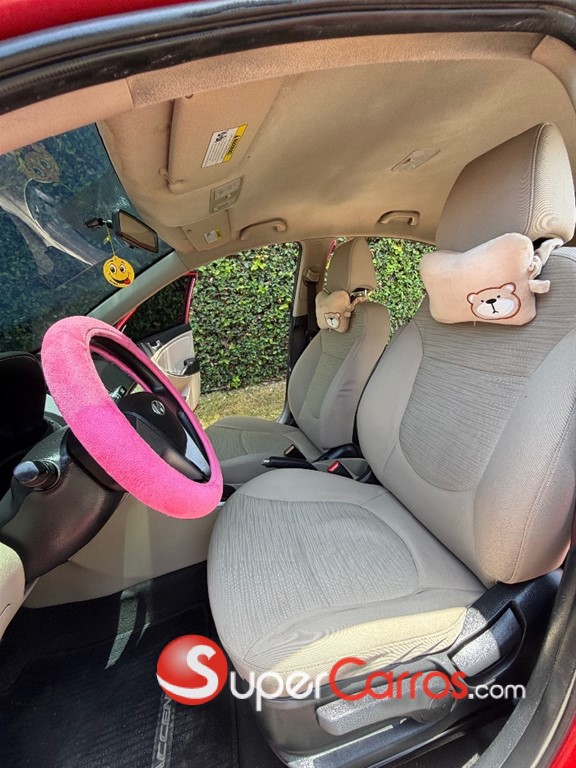2017 Hyundai Accent SE — foto 10 / 12