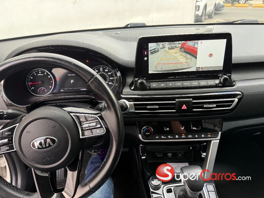 2021 Kia Seltos SX-T — foto 8 / 10