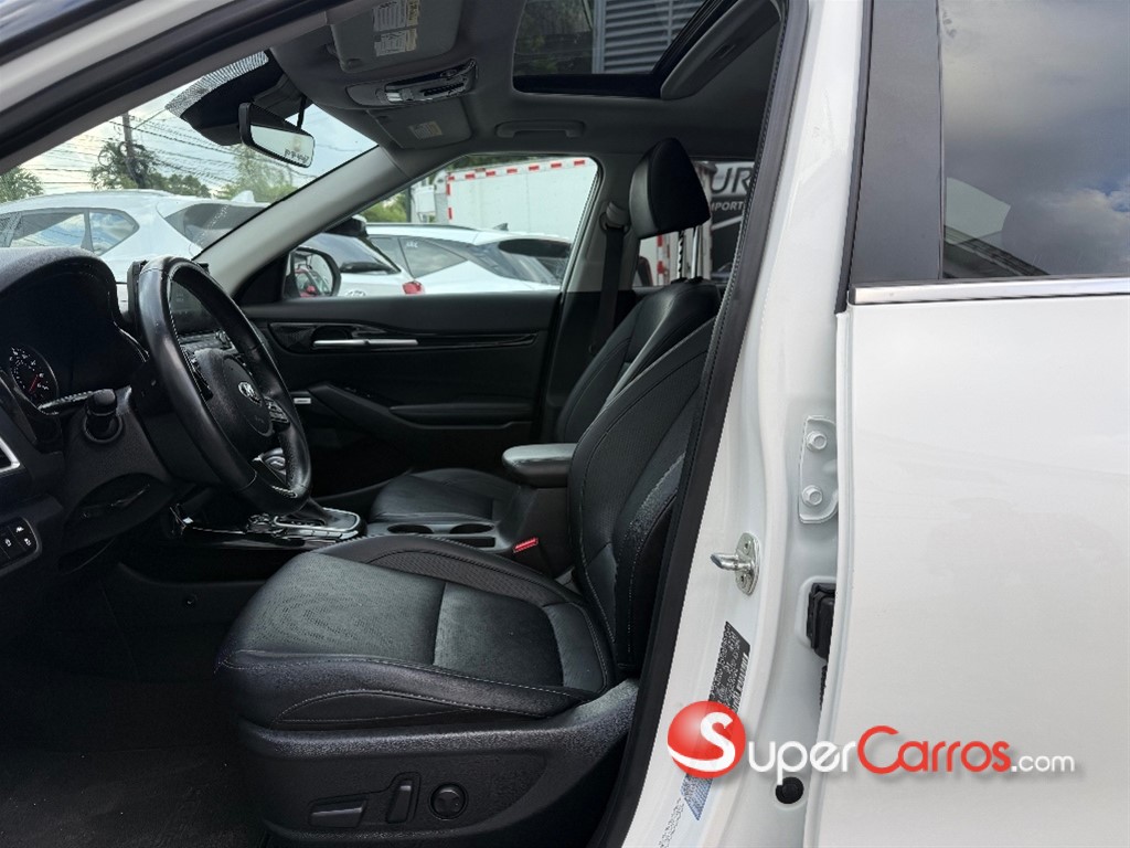 2021 Kia Seltos SX-T — foto 9 / 10