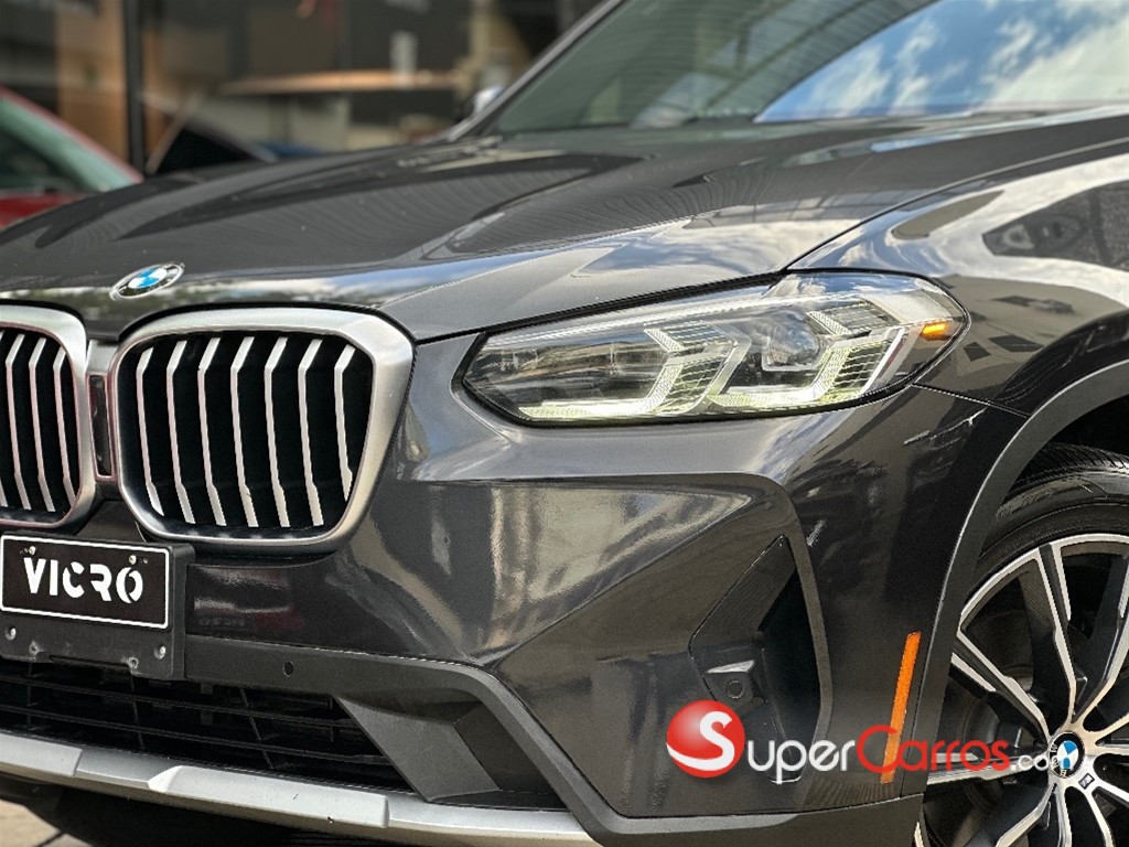 2022 BMW X 3 XDrive 30i — foto 2 / 12