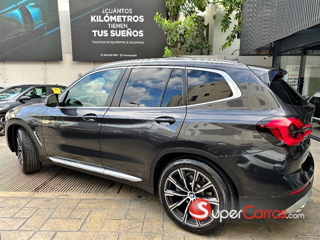 2022 BMW X 3 XDrive 30i — foto 4 / 12