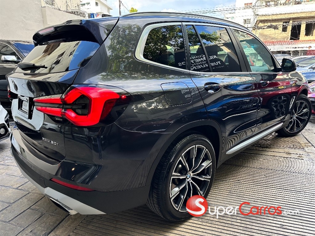 2022 BMW X 3 XDrive 30i — foto 9 / 12