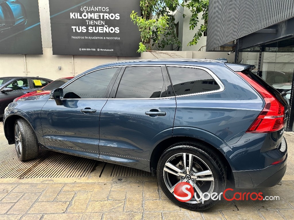 2021 Volvo XC60 Momentum T5 — foto 3 / 12