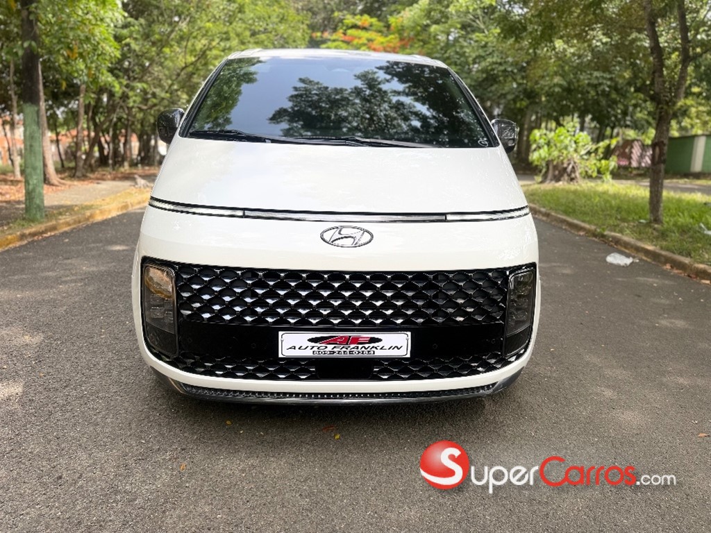 2022 Hyundai Staria