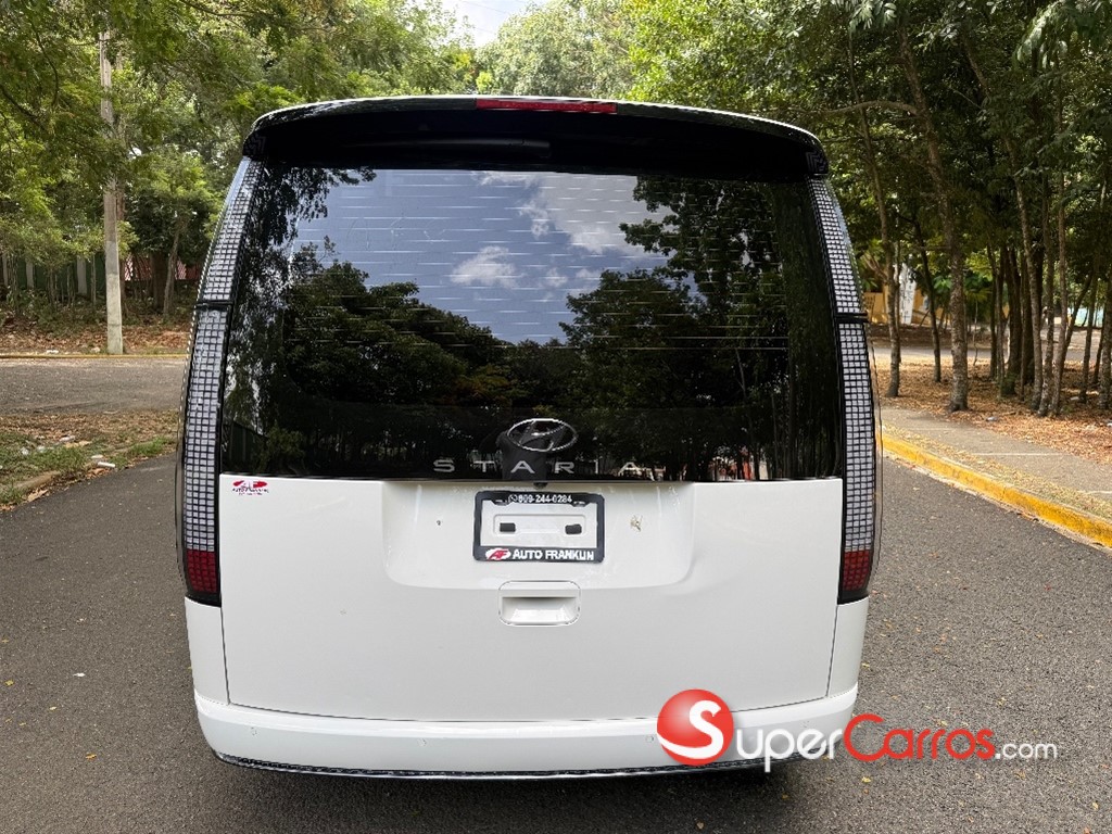 2022 Hyundai Staria — foto 4 / 9