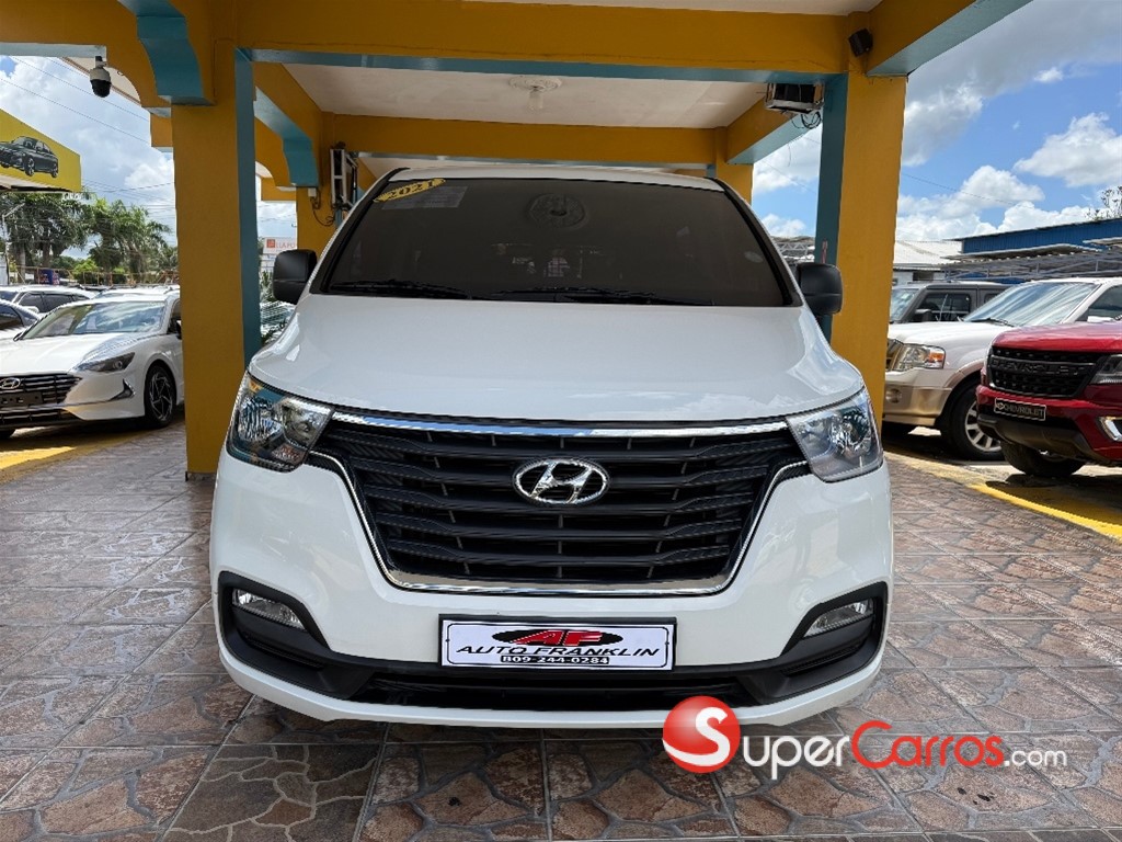 2021 Hyundai Grand Starex