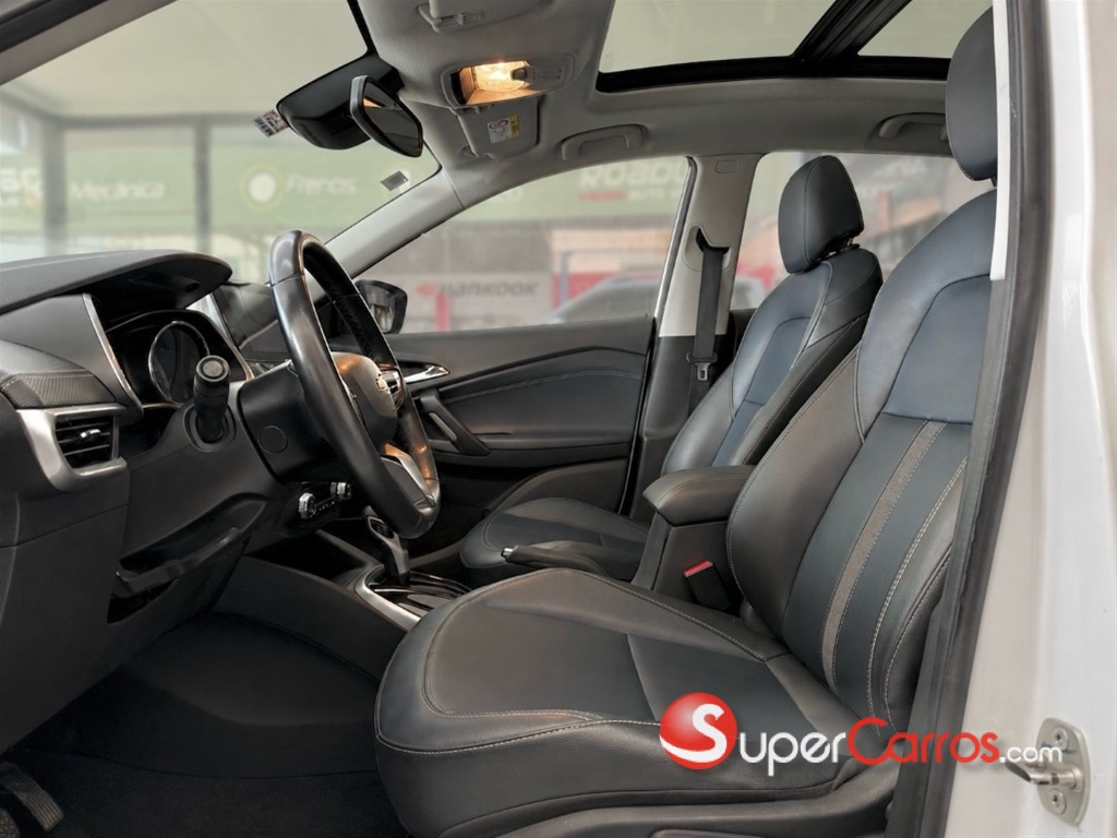 2022 Chevrolet Tracker Premier — foto 6 / 10