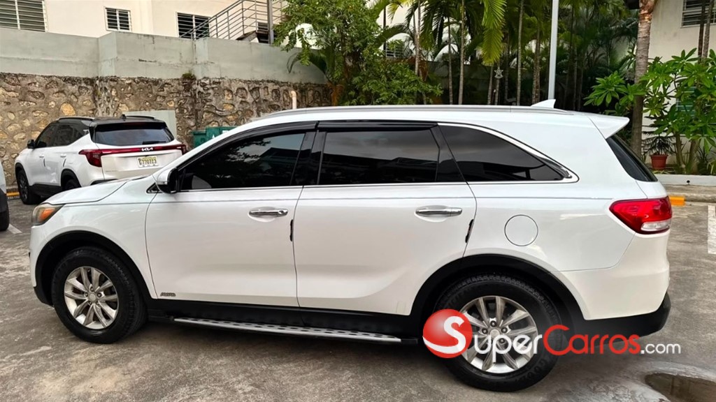2015 Kia Sorento — foto 2 / 10