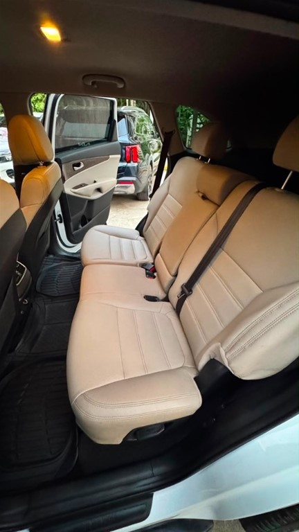 2015 Kia Sorento — foto 6 / 10