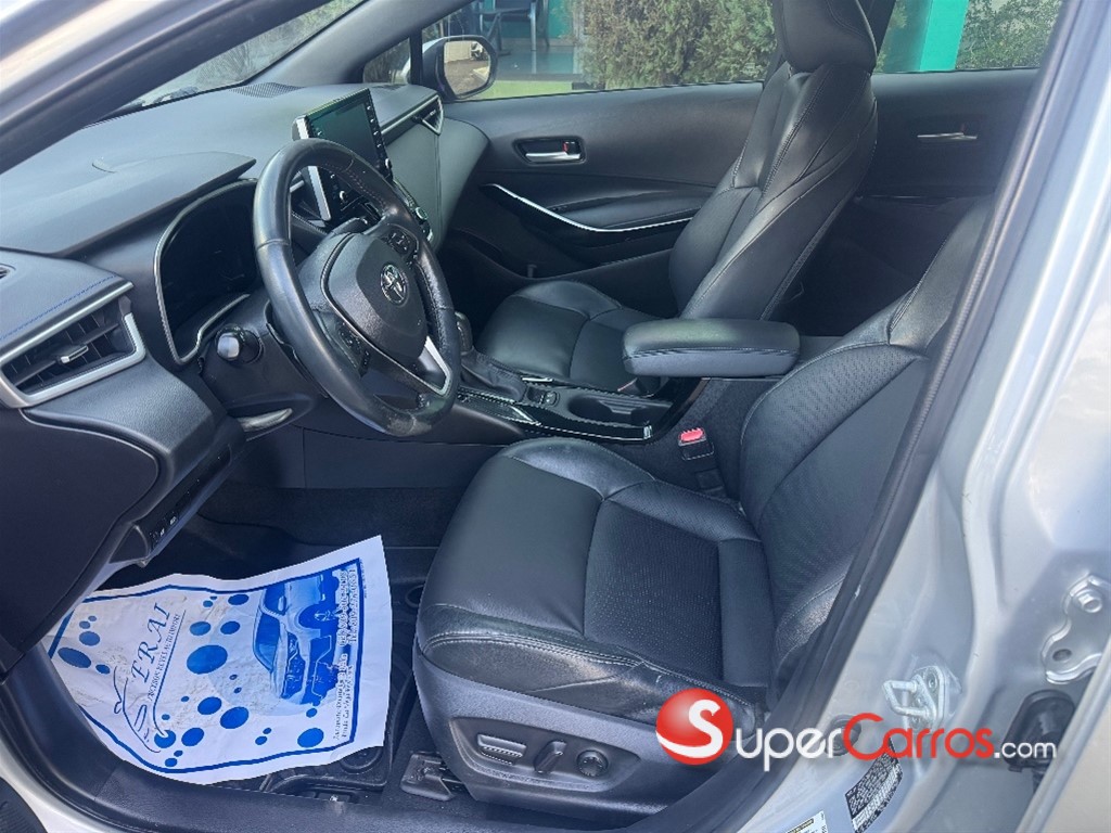 2020 Toyota Corolla XSE — foto 9 / 11