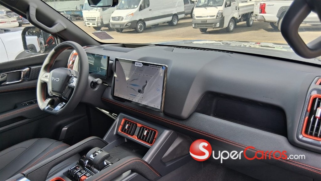 2027 BYD Shark — foto 3 / 12