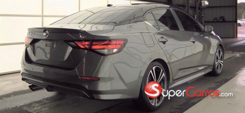 2021 Nissan Sentra SR — foto 3 / 7