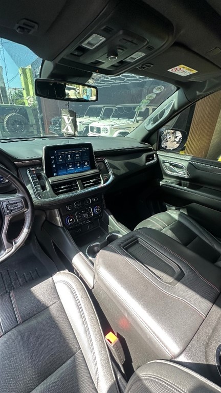 2023 Chevrolet Tahoe RST — foto 10 / 12