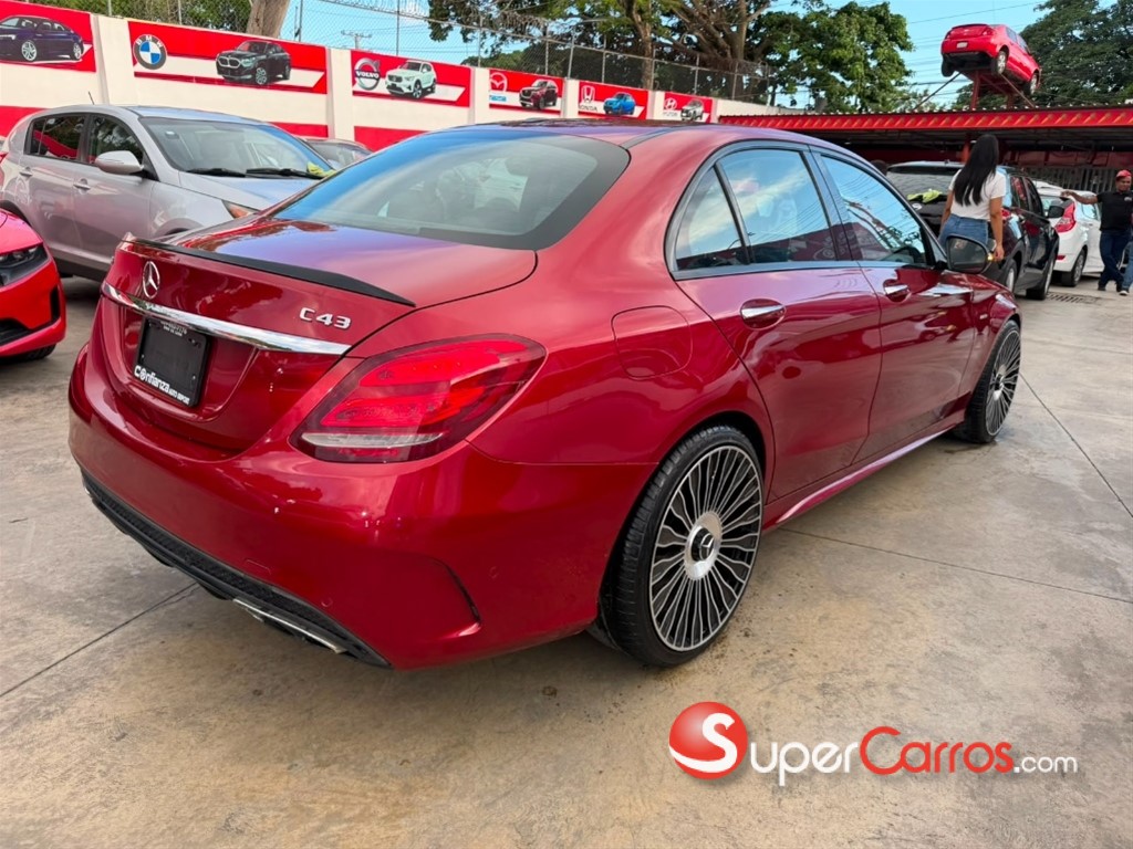 2016 Mercedes-Benz Clase C 450 AMG — foto 4 / 9