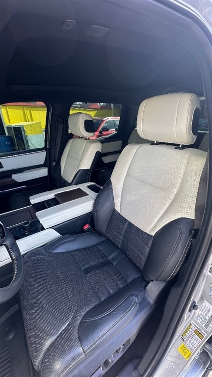 2023 Toyota Tundra Capstone — foto 8 / 12