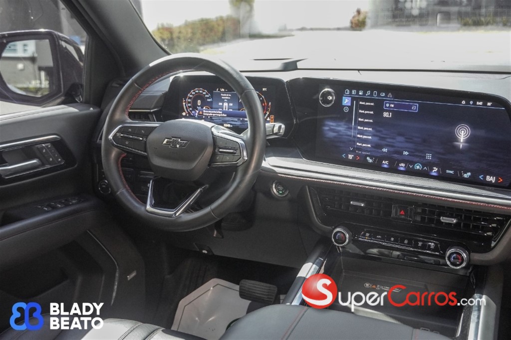 2025 Chevrolet Tahoe RST Duramax — foto 6 / 12