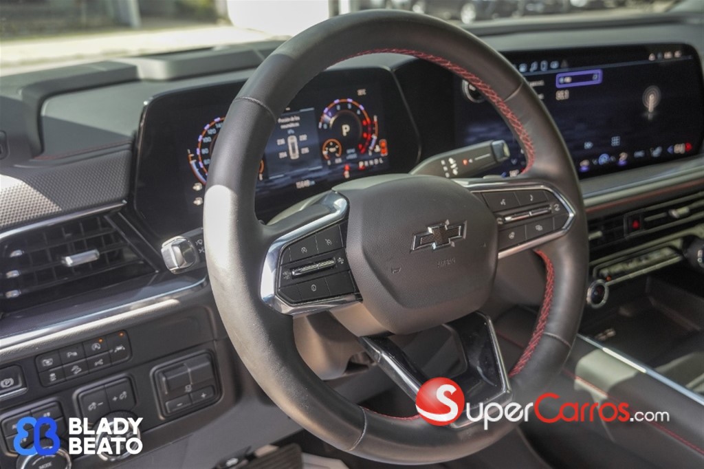 2025 Chevrolet Tahoe RST Duramax — foto 11 / 12