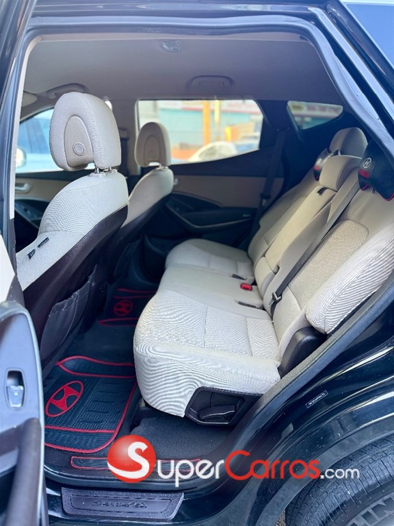 2017 Hyundai Santa Fe Sport — foto 8 / 12