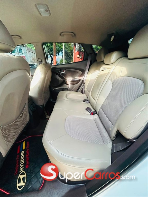 2015 Hyundai Tucson GLS — foto 10 / 12