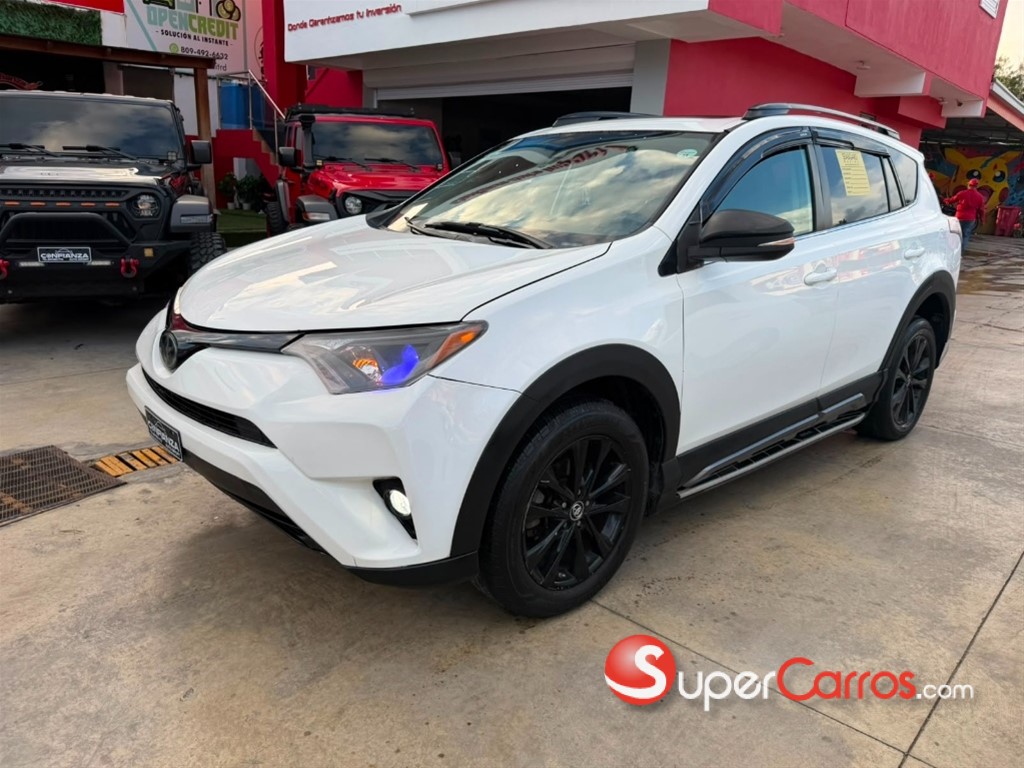 2018 Toyota RAV4 Adventure