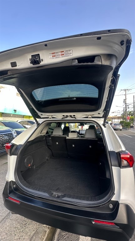 2023 Toyota RAV4 XLE — foto 5 / 11