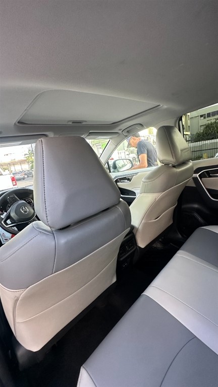2023 Toyota RAV4 XLE — foto 7 / 11
